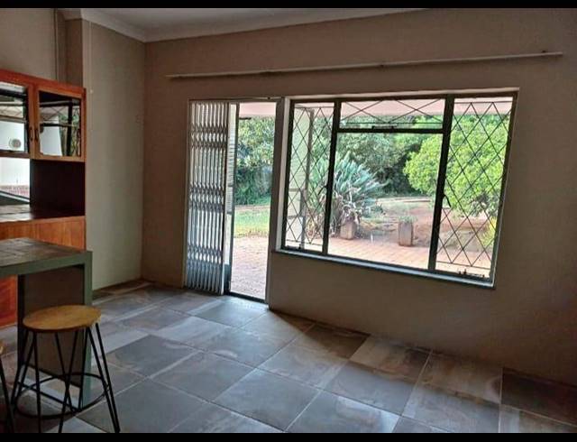 1 BEDROOM PROPERTY TO RENT IN LYTTELTON MANOR